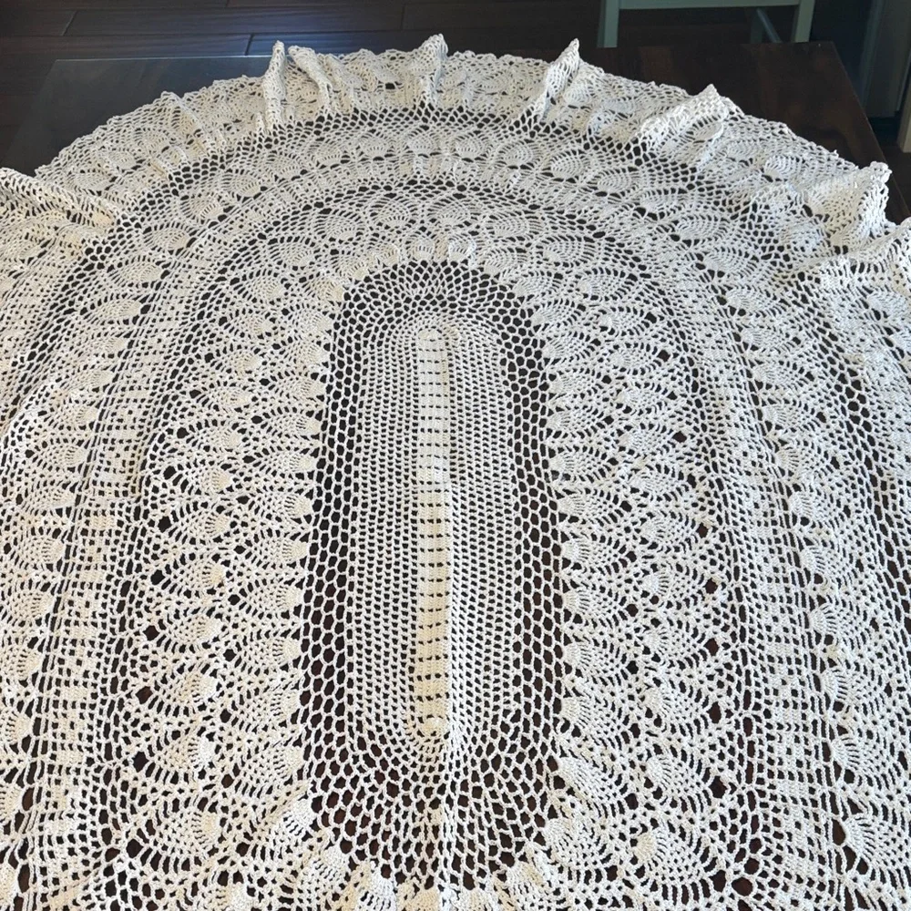 Vintage Large Handmade Oval Crochet Lace Tablecloth - White- OH MY! 36